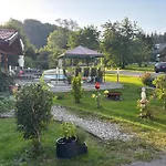 Hutterer Guest house Scharnstein
